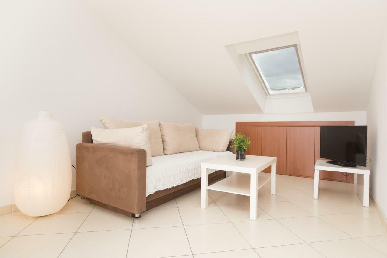 Alpeza Apartments Bol Dış mekan fotoğraf