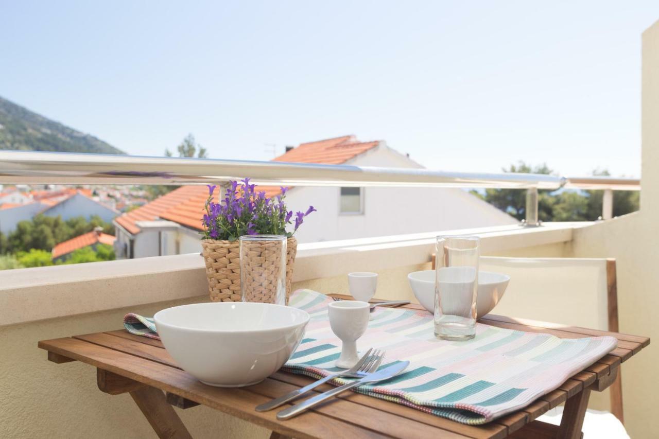 Alpeza Apartments Bol Oda fotoğraf